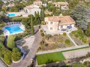 Holiday Home L'Escarpe des Arbousiers by Interhome